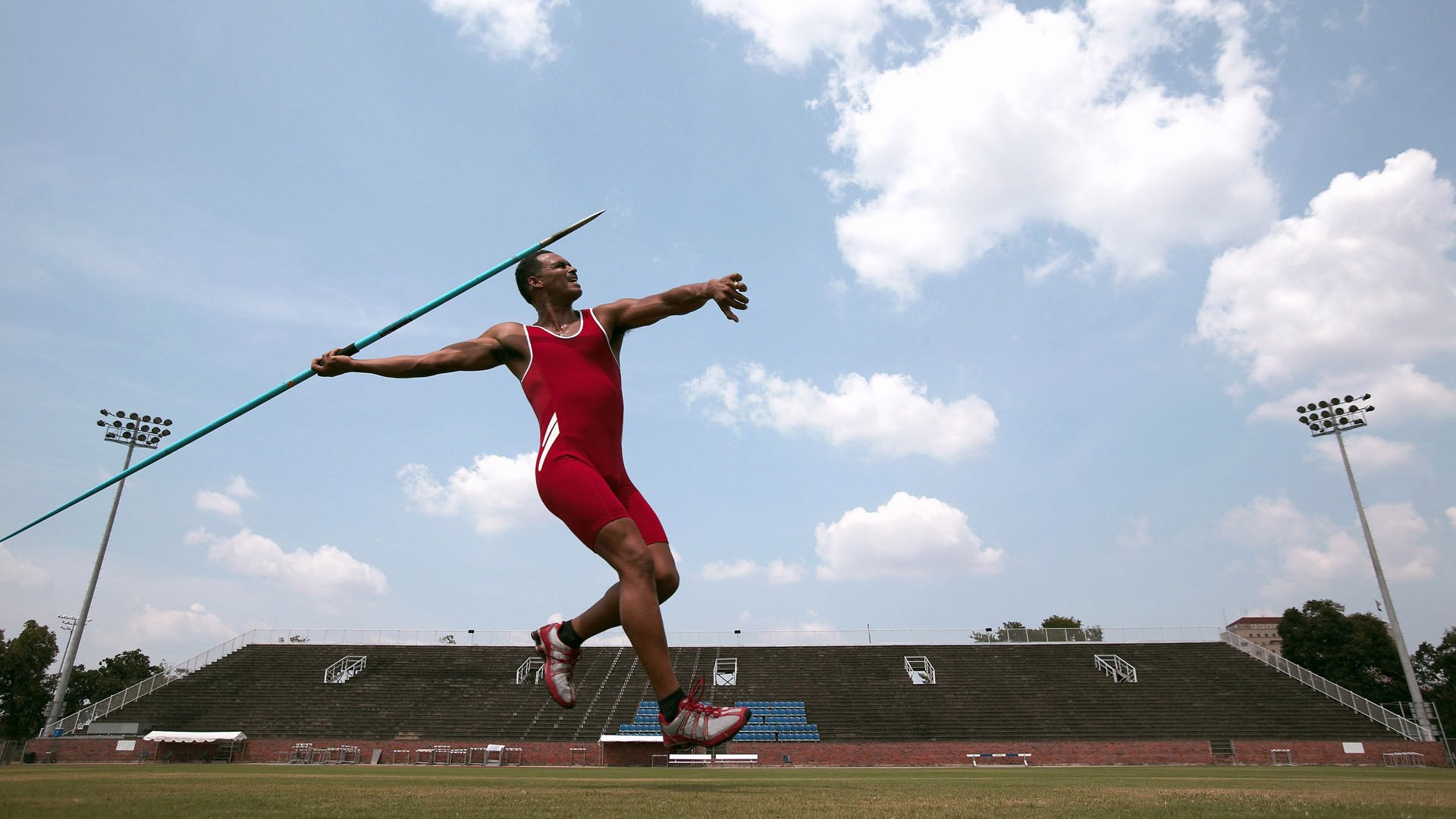 中超联赛竞争力是否正在回升，中超联赛的水平
